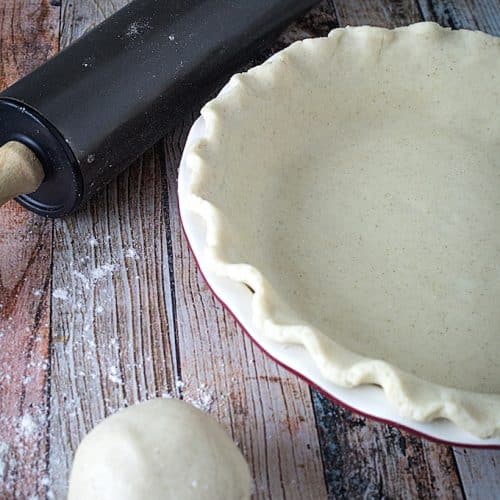 https://www.dishingdelish.com/wp-content/uploads/2017/11/gluten-free-pie-crust-recipe-1-500x500.jpg