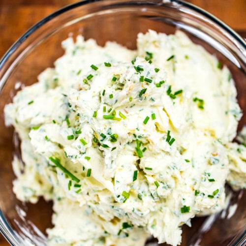 Homemade Garlic Herb Butter - Low Carb Delish